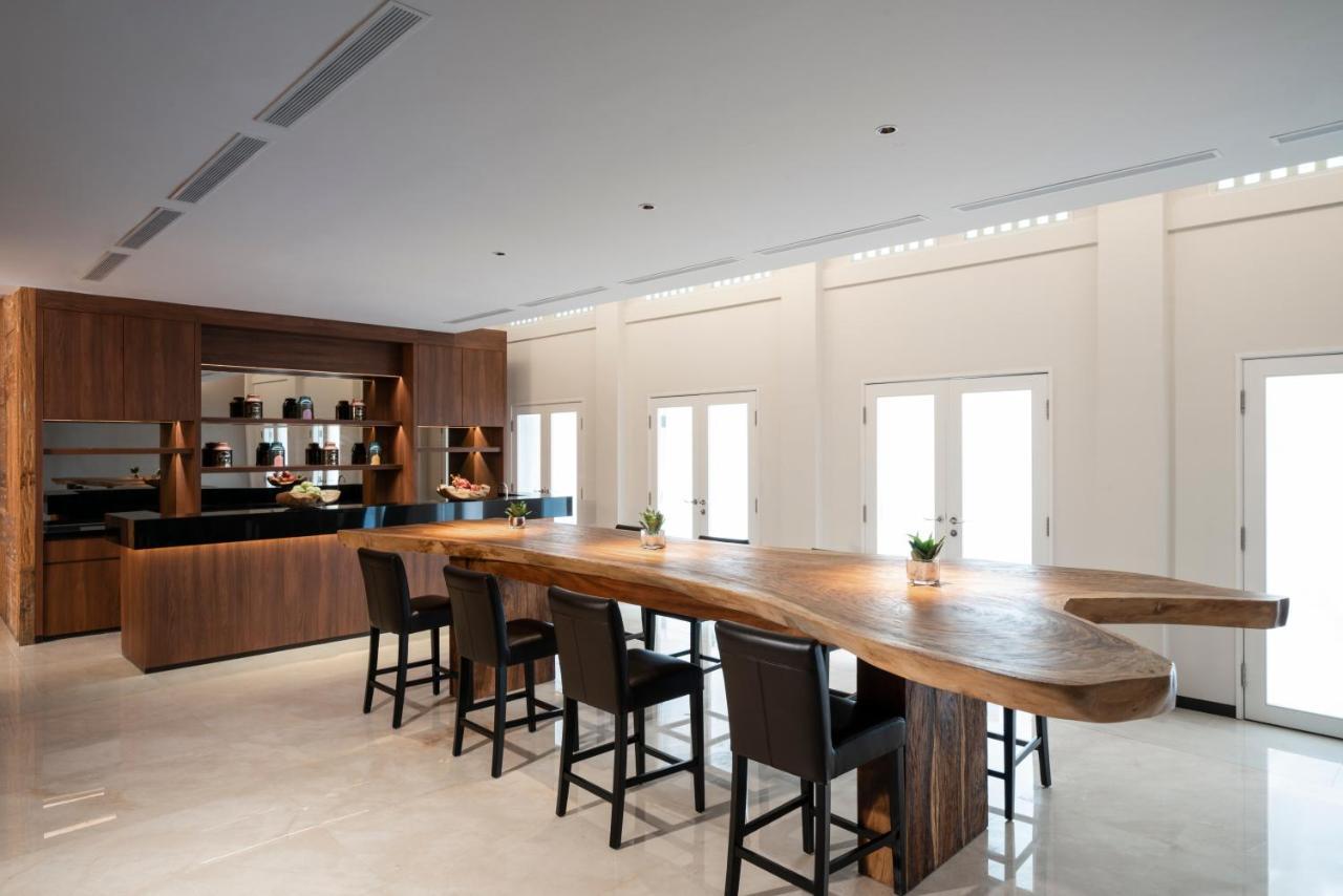 Oasia Resort Sentosa By Far East Hospitality Singapura Exterior foto The kitchen