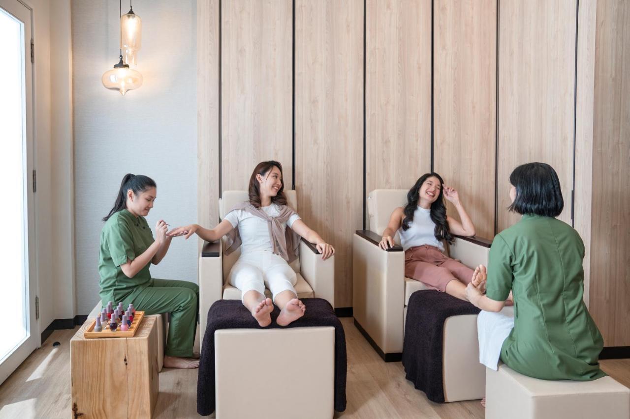 Oasia Resort Sentosa By Far East Hospitality Singapura Exterior foto Thai foot massage
