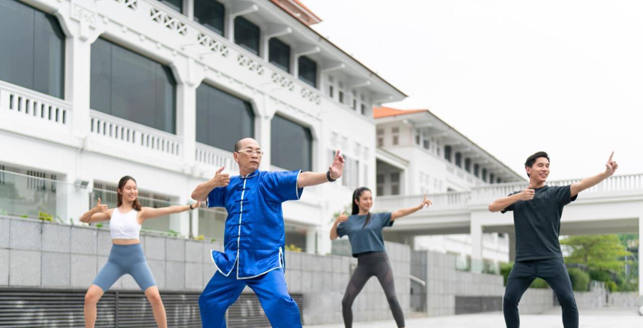Oasia Resort Sentosa By Far East Hospitality Singapura Exterior foto Tai Chi Chuan